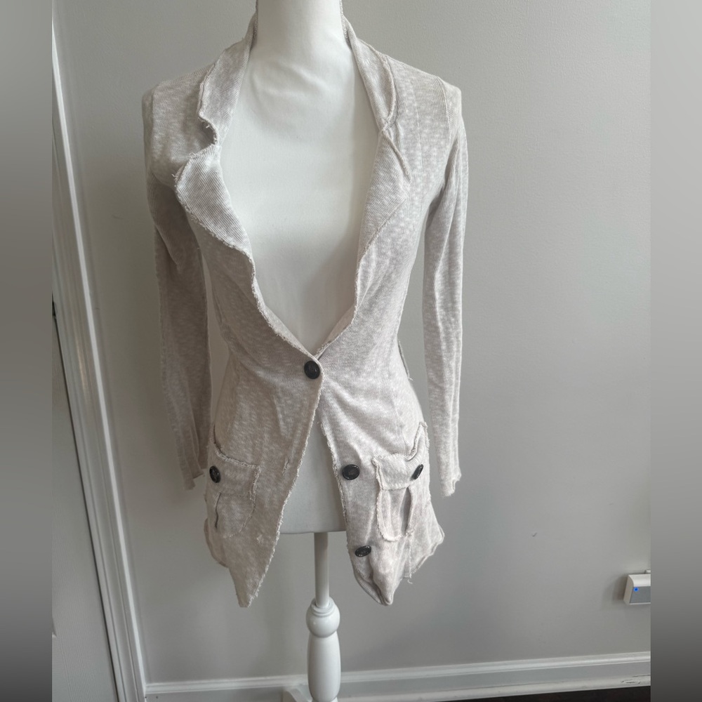 Elegant Cream Women's Sweater